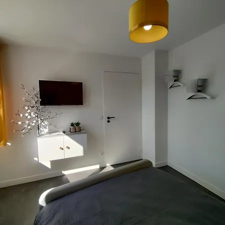 Gogh Apartment *